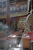 Ladakh - Hemis Gompa, the prayer hall